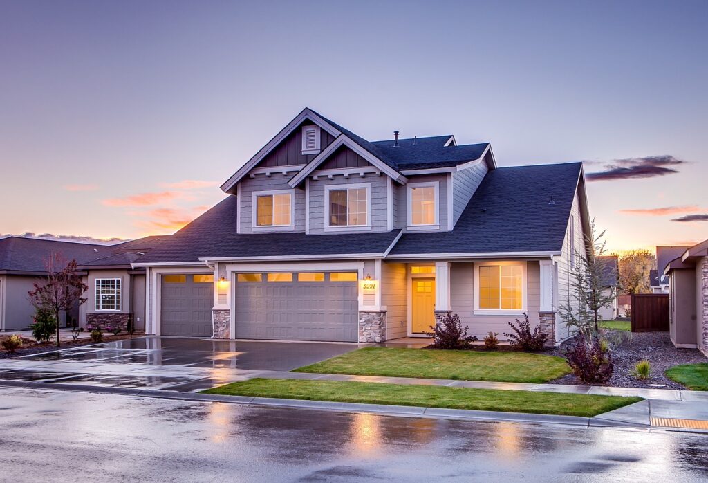 How to buy a house by 25 - The Scholarly Coin